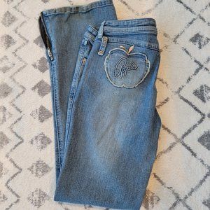 APPLE BOTTOMS Jeans Vintage Y2K Heart-Shaped Pockets